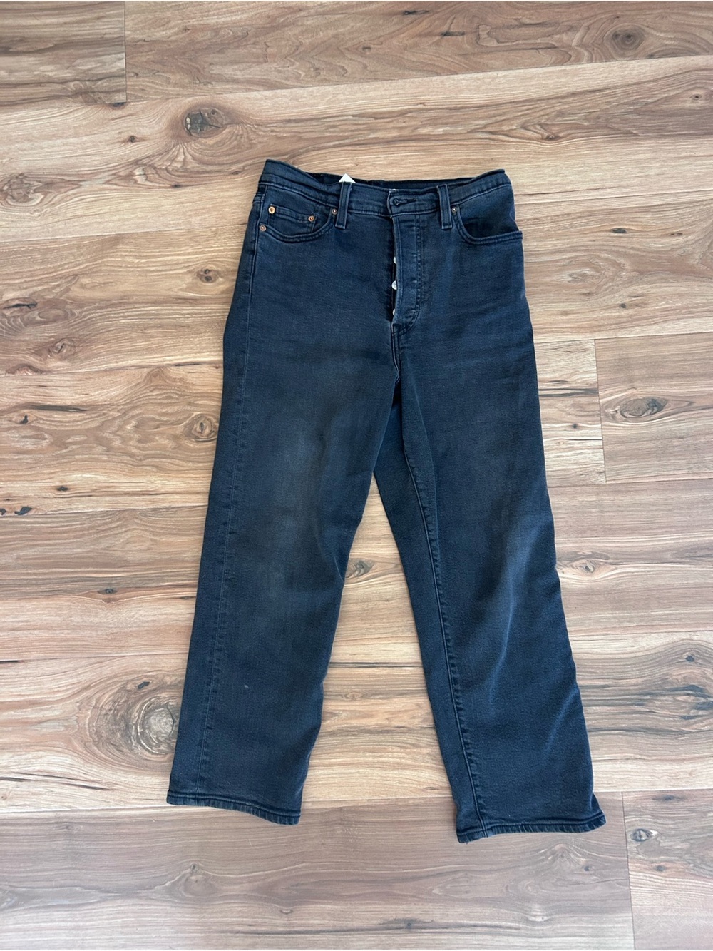 Women’s Levi  Black Jeans - ribcage Straight Fit ankle 29